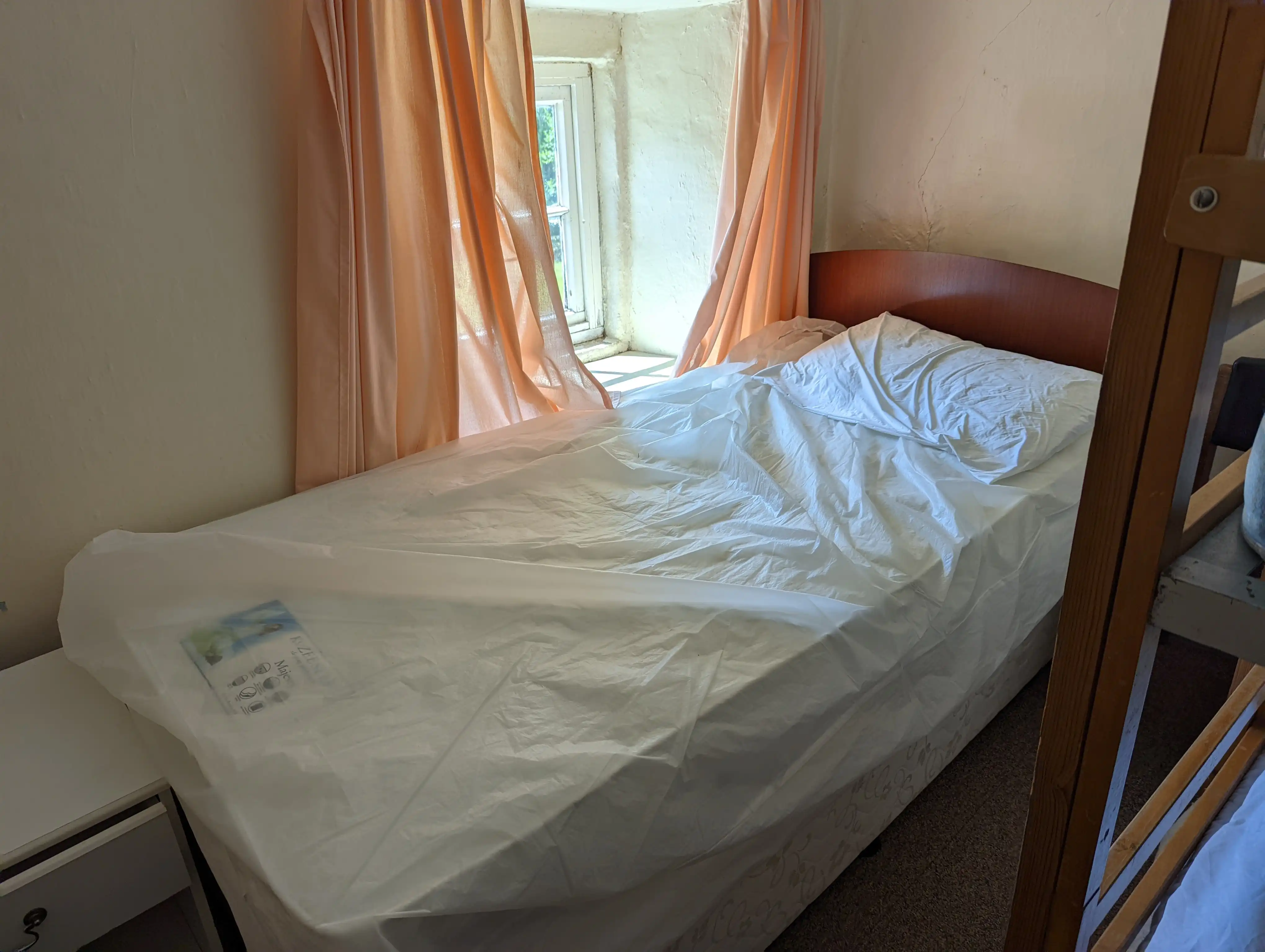 Single Bed